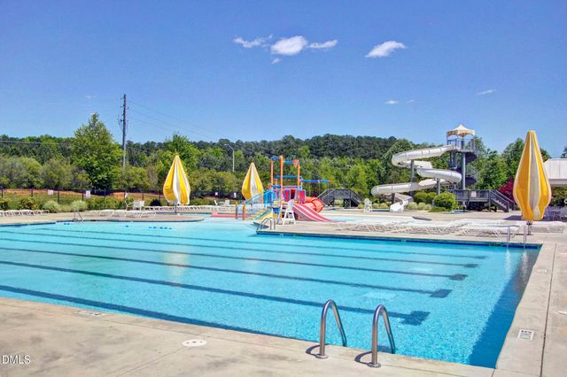 101 Sunset Oaks Drive, Holly Springs, NC 27540