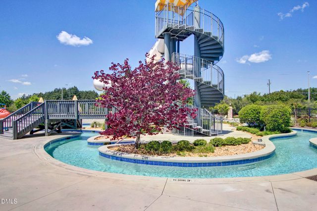 101 Sunset Oaks Drive, Holly Springs, NC 27540