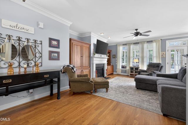 101 Sunset Oaks Drive, Holly Springs, NC 27540