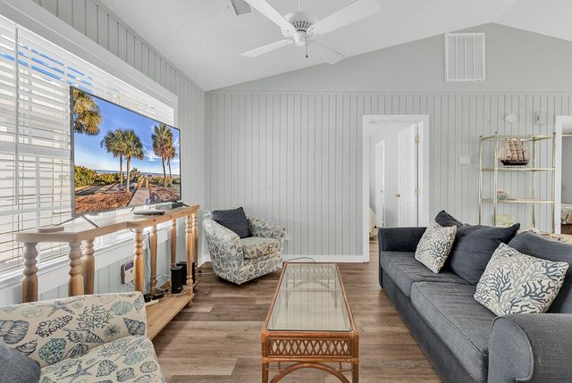 1521 N Waccamaw Dr., Garden City Beach, SC 29576