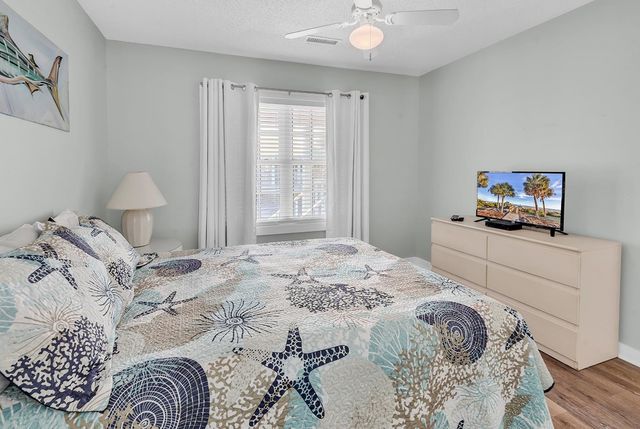 1521 N Waccamaw Dr., Garden City Beach, SC 29576