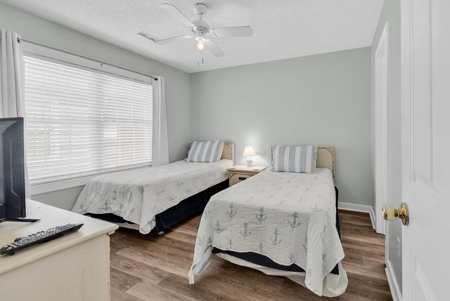 1521 N Waccamaw Dr., Garden City Beach, SC 29576