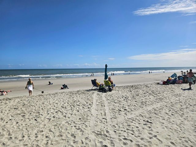 1521 N Waccamaw Dr., Garden City Beach, SC 29576