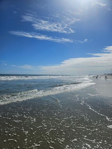 1521 N Waccamaw Dr., Garden City Beach, SC 29576