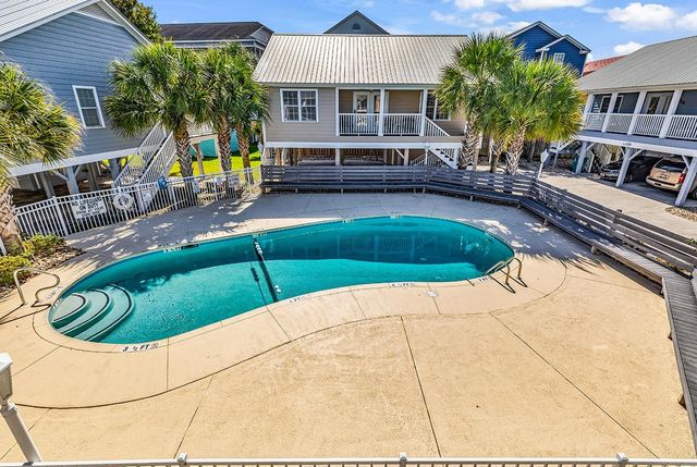 1521 N Waccamaw Dr., Garden City Beach, SC 29576