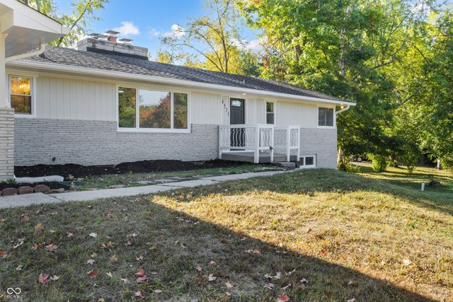 4571 Devon Drive, Indianapolis, IN 46226