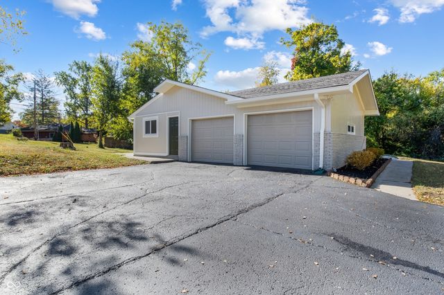 4571 Devon Drive, Indianapolis, IN 46226