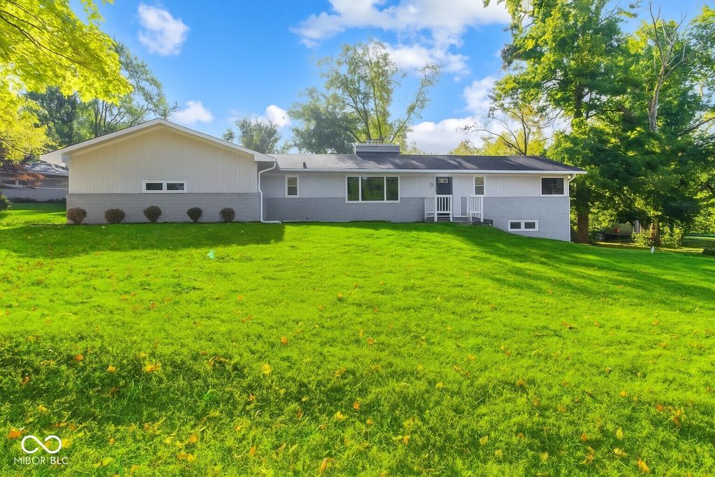4571 Devon Drive, Indianapolis, IN 46226