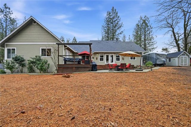 8863 Fox Drive, Cobb, CA 95426