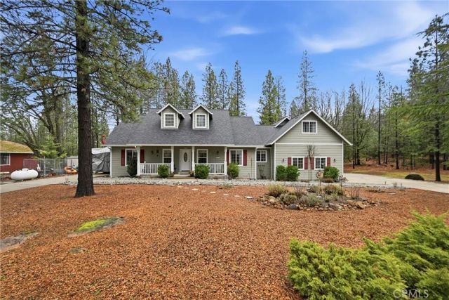 8863 Fox Drive, Cobb, CA 95426