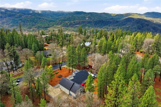 8863 Fox Drive, Cobb, CA 95426