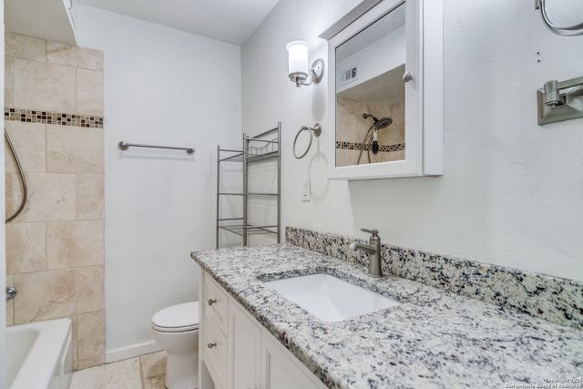 8058 Broadway Apt 138N, San Antonio, TX 78209