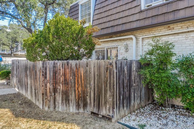 8058 Broadway Apt 138N, San Antonio, TX 78209