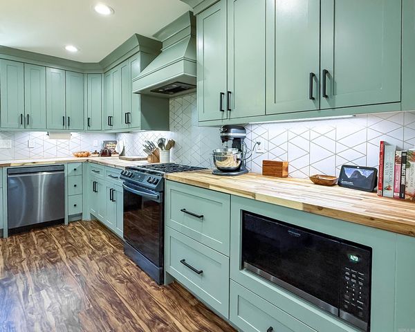 7991 Carrie Drive, Benton, AR 72019