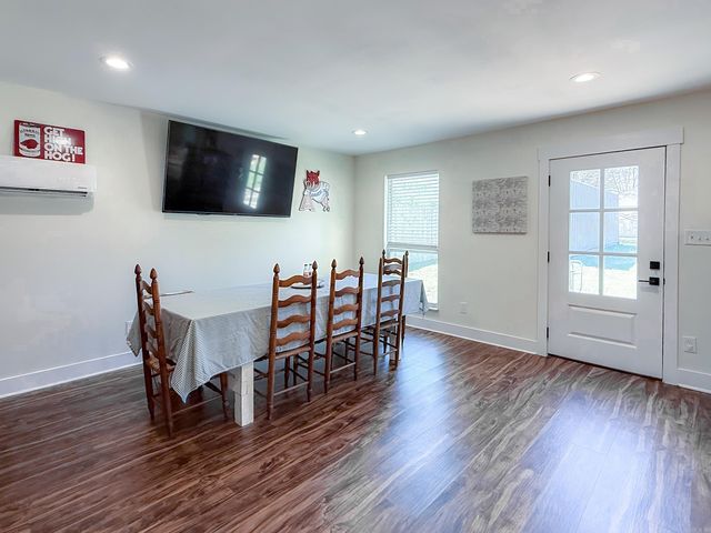 7991 Carrie Drive, Benton, AR 72019