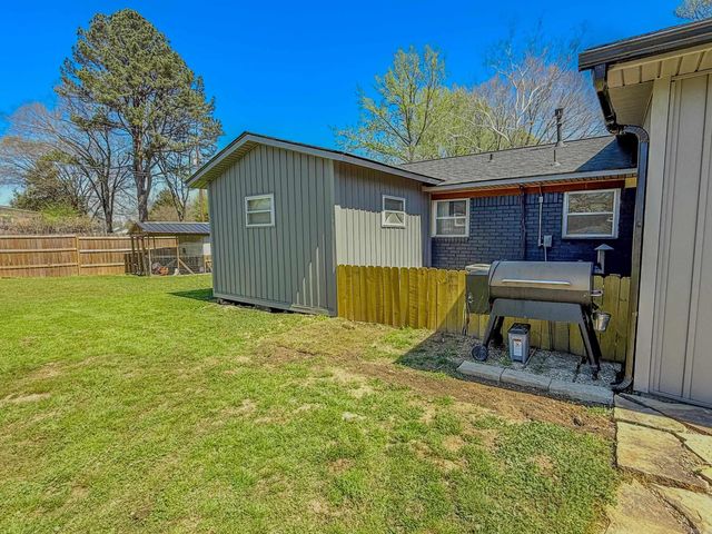 7991 Carrie Drive, Benton, AR 72019