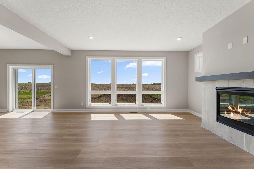 7024 184th Street W, Lakeville, MN 55044