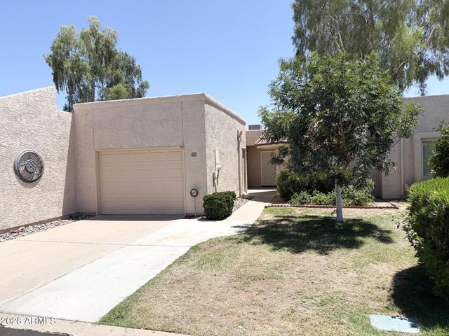 739 S ARROWWOOD Way, Mesa, AZ 85208