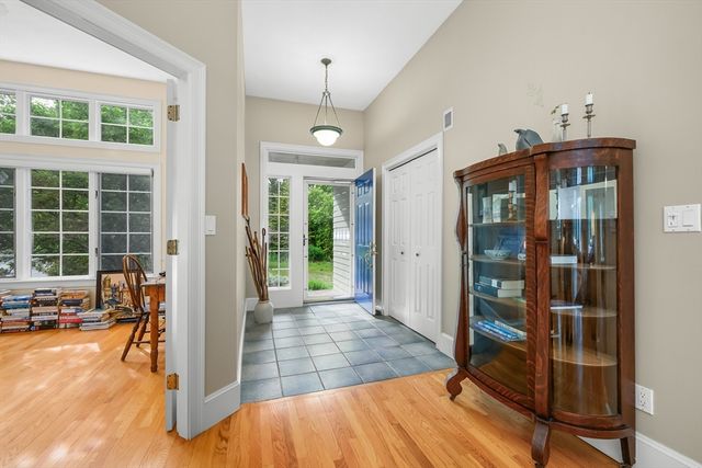 272 Falmouth Woods Rd, Falmouth, MA 02536