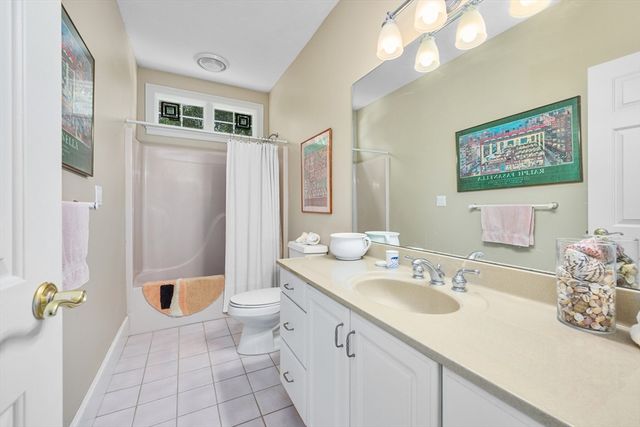 272 Falmouth Woods Rd, Falmouth, MA 02536