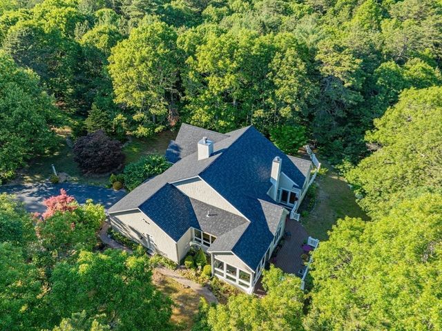 272 Falmouth Woods Rd, Falmouth, MA 02536