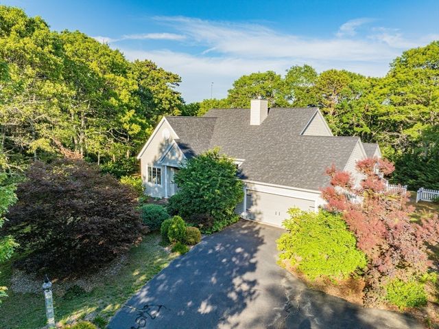 272 Falmouth Woods Rd, Falmouth, MA 02536