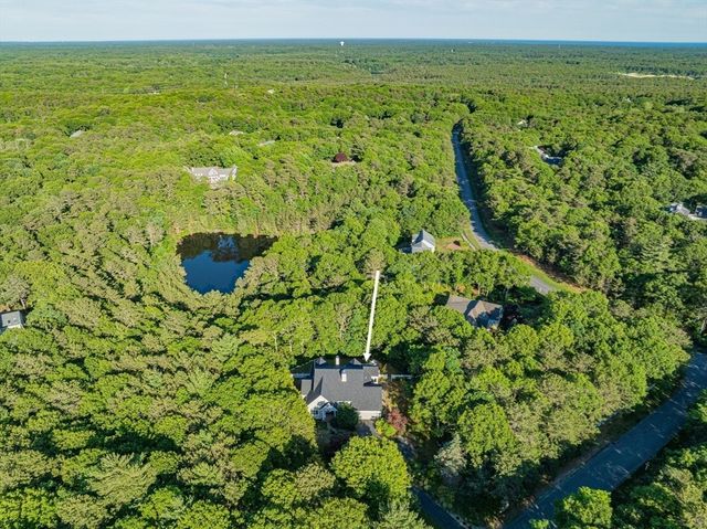 272 Falmouth Woods Rd, Falmouth, MA 02536