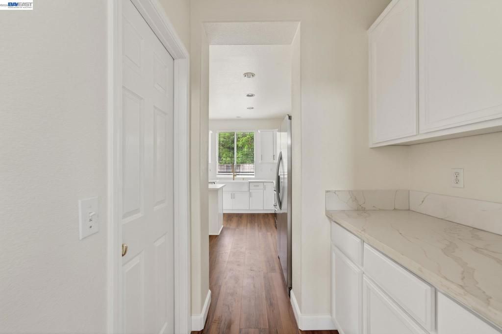 Image 11 of property listing at Address unavailable.