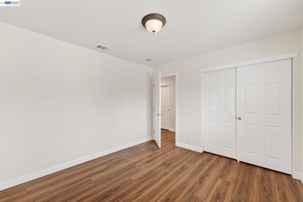 Image 34 of property listing at Address unavailable.