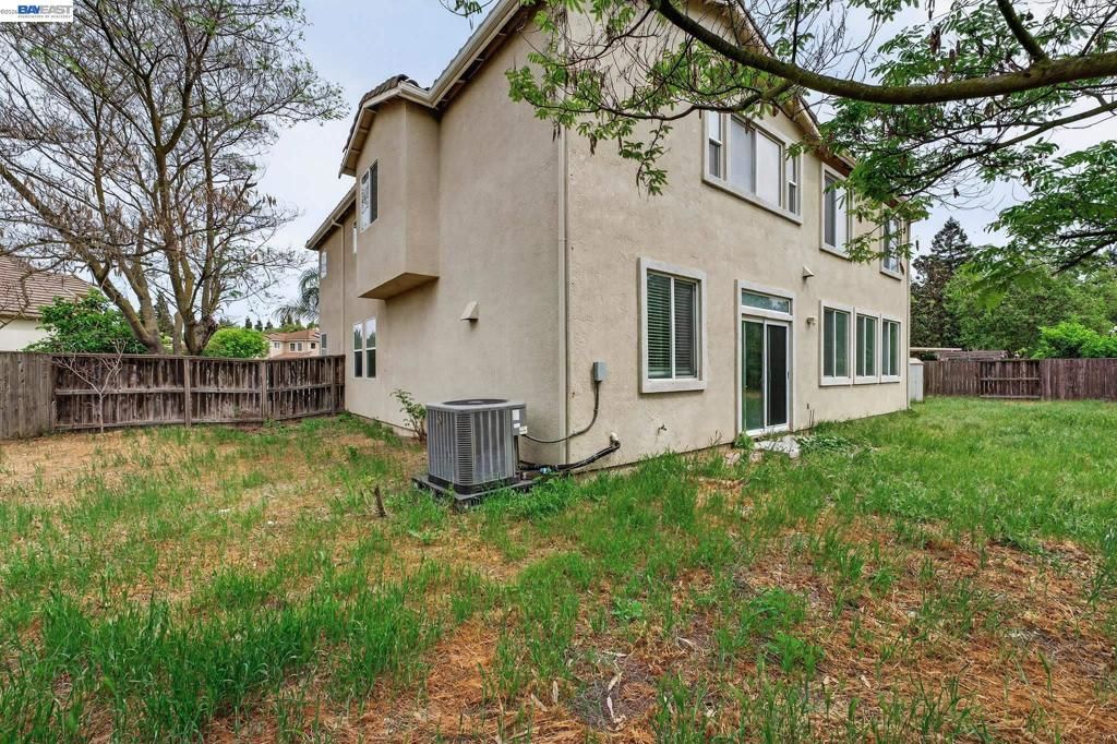 Image 47 of property listing at Address unavailable.