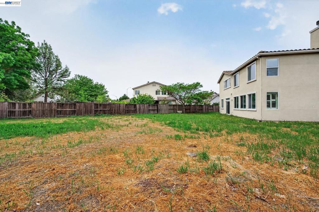 Image 53 of property listing at Address unavailable.