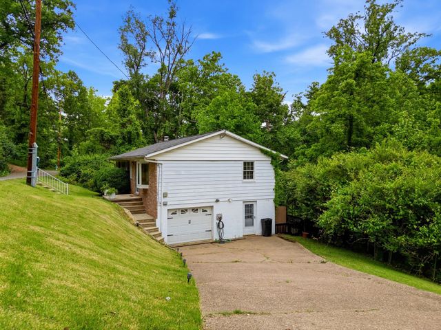 868 Hibner Avenue, Huntington, WV 25705