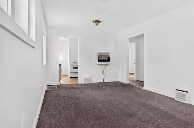 1529 Medora Street, South Bend, IN 46628