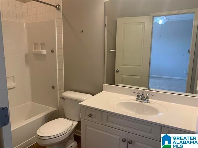 2074 ROSS PARK WAY, Hoover, AL 35244