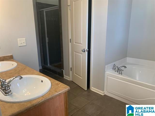 2074 ROSS PARK WAY, Hoover, AL 35244