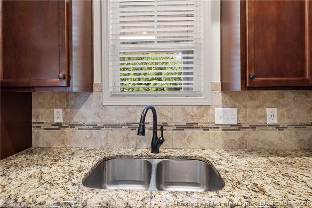 3212 Point Crossing Place, Fayetteville, NC 28306