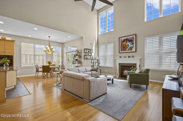 5 Ballybunion Drive, Monroe, NJ 08831