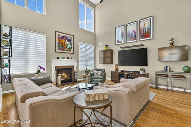 5 Ballybunion Drive, Monroe, NJ 08831