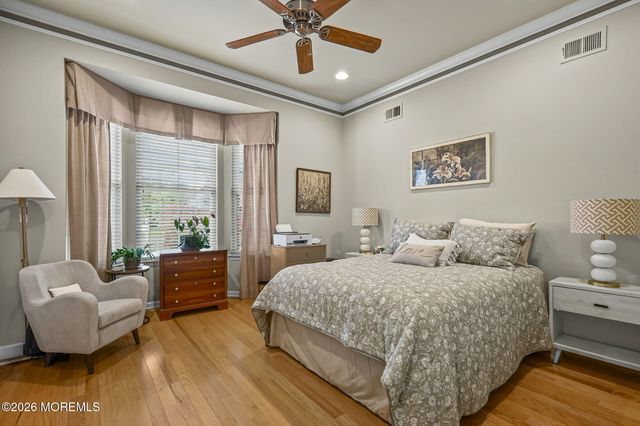 5 Ballybunion Drive, Monroe, NJ 08831