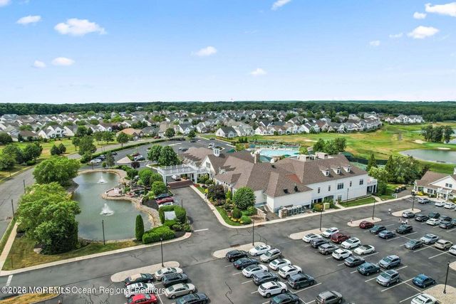 5 Ballybunion Drive, Monroe, NJ 08831