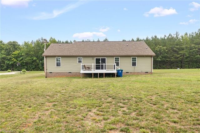 934 Gideon Grove Church Road, Stokesdale, NC 27357