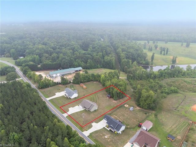 934 Gideon Grove Church Road, Stokesdale, NC 27357