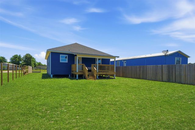 5153 Road 3540, Cleveland, TX 77327