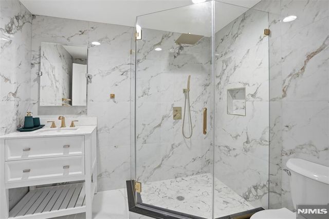 405 Liberty Road, Englewood, NJ 07631