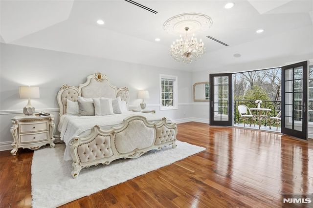 405 Liberty Road, Englewood, NJ 07631