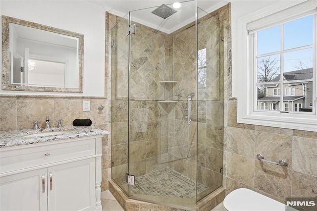 405 Liberty Road, Englewood, NJ 07631