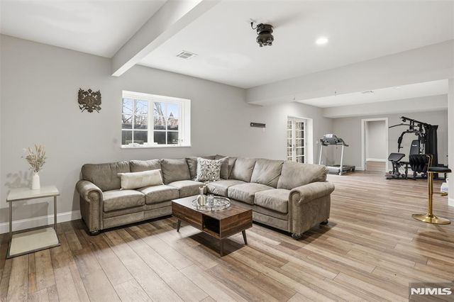 405 Liberty Road, Englewood, NJ 07631