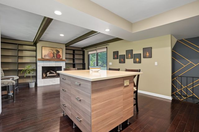 2606 Fairhaven Road, Davenport, IA 52803