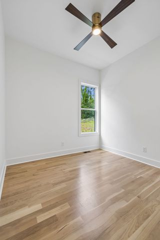 3213 Resha Ln B, Nashville, TN 37218