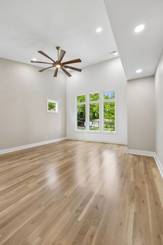 3213 Resha Ln B, Nashville, TN 37218